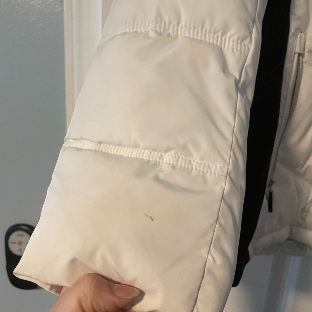 Calvin Klein Performance Puffer Coat - L - Picture 3 of 12